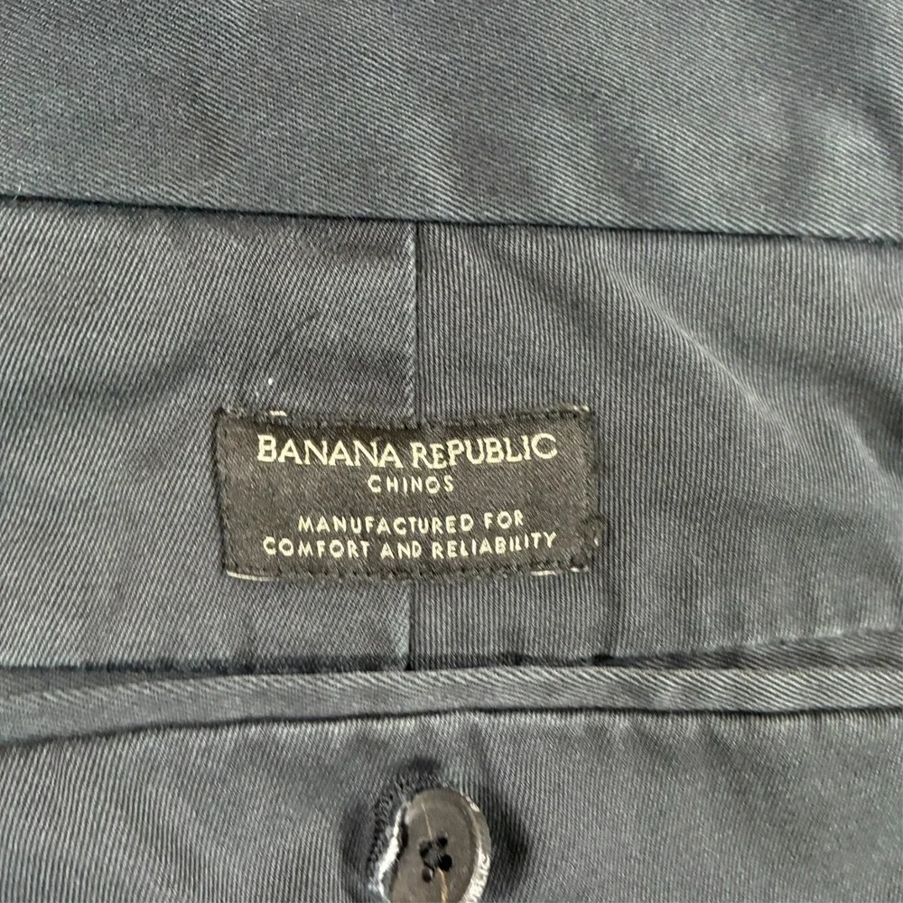 Banana Republic Emerson Chino Pants Mens Size 33x34 Slim Straight Black Casual
